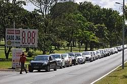 Caminhoneiros convocaram greve nacional no dia 29 discutem emendar movimento com manifestações de 1º de maio. Greve Dos Caminhoneiros No Brasil Em 2018 Wikipedia A Enciclopedia Livre