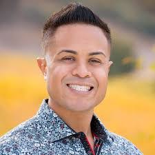 Jeanne Meadows's Instagram, Twitter & Facebook