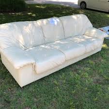 Craigslist Curb Alert Free Sectional Sofa 15 More Curb Finds You Can Get Your Hands On Today Craigslist Garage Sales Oklahoma City