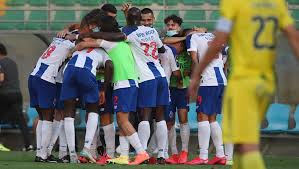 A rivalidade entre o fc porto e o benfica é um confronto que envolve os dois clubes portugueses com melhor historial de títulos a nível nacional e internacional, no que diz respeito ao futebol: Benfica Win But Porto Can Be Champion This Wednesday Junipersports