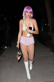 It seems the whole world is just against this relationship as amelia's parents lisa and harry hamlin are. Scott Disick 37 Parties With Amelia Hamlin 19 On Halloween 2 Months After Sofia Richie Split The State