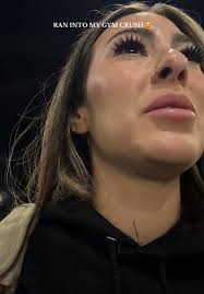 Olivia Cormier Seeing A Cute Guy at The Gym