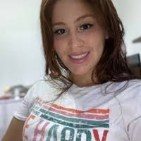 20+ perfiles de «Karla Perdomo»