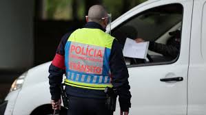 Nos concelhos de risco elevado, há proibição de circulação na via pública entre as 23h e as 5h da manhã e haverá fiscalização do cumprimento de teletrabalho obrigatório. Proibida Circulacao Entre Concelhos A Partir Das 00 00 De Sexta Feira Noticias De Coimbra
