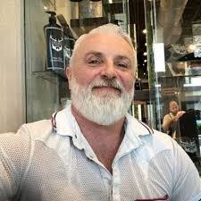 George Frank's Instagram, Twitter & Facebook