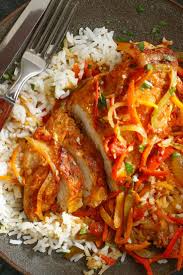 Chicken Breasts With Peppers Tomatoes And Saffron Recipe Recipe Stuffed Peppers Recipes Saffron Recipes