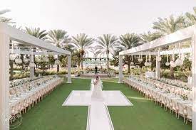 An Elegant Outdoor Wedding At The Four Seasons Dubai Wedluxe Magazine Outdoor Wedding Outdoor Reception Dubai Wedding
