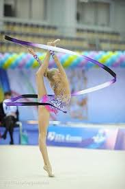 I Love The Ribbon So Graceful When You Use It You Feel Like A Princess Even If You Aren T Con Imagenes Gimnasia Ritmica Cinta Gimnacia Ritmica Ritmica