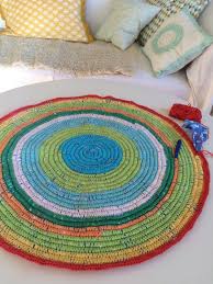 Teppich rund 40 innendesigns mit rundem teppich die sehenswert sind. Grossprojekt Teppich Hakeln Hakelfieber
