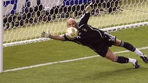 At club level, he played football in both france and england with toulouse, marseille, as monaco, manchester united, and nantes. Barthez I M Coming Back Eurosport