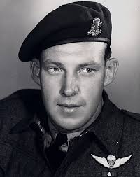 Frederick George Topham, VC (10 August 1917