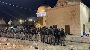 A holy site for muslims in palestine. Israeli Police Attack Worshippers In Al Aqsa Mosque