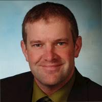 Yelp is a fun and easy way to find, recommend and talk about what's great and not so great in stuttgart and beyond. Sven Peter Stv Leiter Kreditbetrieb Dsl Bank Frankfurt Linkedin