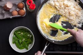 Each serving comes out to be 102 calories, 7.23g fats, 5.29g net carbs, and 3.46g protein. How To Make Fried Rice That Tastes As Good As Takeout Epicurious Epicurious