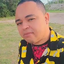 Hi guys pls i want to know in ticket to ride Europe In game should i place  my trains according to my mission, color and quantity of route or i could  place