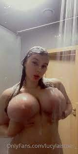 Big tits nude