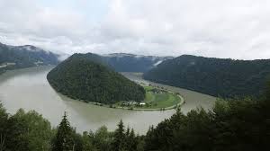 Prin ce tari trece dunarea. Caracteristicile Èi ImportanÈa Fluviului DunÄrea Meteorologia ReÈelei
