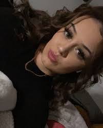 Katelyn Nickerson's Instagram, Twitter & Facebook