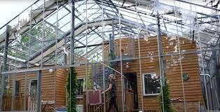 There, you can plant, grow, and harvest crops at any time of year without reference to normal season restrictions. Swedish Couple Builds A Greenhouse Around Their Stockholm Home