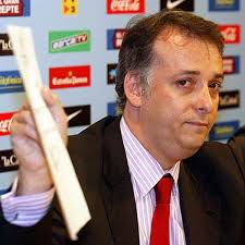 infosfcb X على X: "🗣️ Victor Malo: “Alejandro Echevarría is the one who is  trying to bridge the gap between Laporta and Messi in order for the  Argentine star to return to Barcelona.”