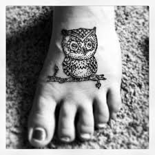 I love seeing peoples' faces and seeing myself improve every time i do it. Henna Tattoo Being Kaylin