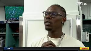 What's your favorite Derek Jeter play of all time? ⬇️ @jacksonolson_  @alexday7