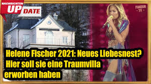 Seitel knows fischer from her tour. Helene Fischer 2021 Neues Liebesnest Hier Soll Sie Eine Traumvilla Erworben Haben Youtube