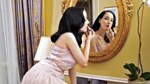 Since starting burlesque in the early 1990s, dita has gone she has appeared on csi, america's next top model, and project: Dita Von Teese Bilder Der Burlesque Tanzerin Teilnehmer