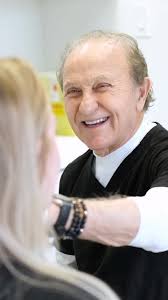 ✨If you haven’t been in to see Dr. Morrell you’re missing out! Book your  consultation today! ✨, Dr. Robert Morrell, director of the Medical  Rejuvenation Centre, graduated from the University of ...