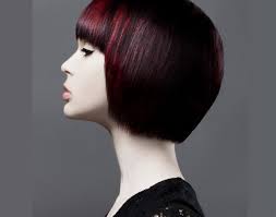 Ma i capelli neri con riflessi blu hanno i loro problemi di capelli corti che. Capelli Neri I Riflessi E I Colori Migliori Con Cui Dare Risalto A Questa Colorazione Gama Professional