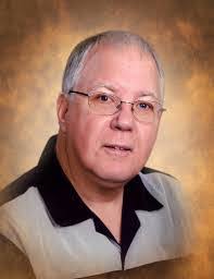 Penelope Hooper's Instagram, Twitter & Facebook