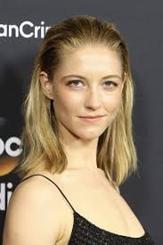 Eva Whittaker • Jeune • Jeunesse