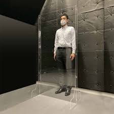 アクリルパーテーション（アクリル板）大型サイズ タテ型タイプ | ACCEA SIGN & DISPLAY