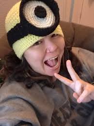 OK.....thinking about doing this for Halloween.....has anyone had  experience applying this kind of mask?