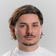 We gonna fall in love this summer 💌 Email but only with whats actually…