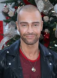 Joey lawrence was born on april 20, 1976 in philadelphia, pennsylvania, usa as joseph lawrence mignogna jr. What Blossom S Cast Is Doing In 2019 Popsugar Entertainment