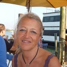 Penny Mcculloch's Instagram, Twitter & Facebook