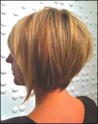 Wie das frisuren foto schön zeigt, eignet sich dieser mittellange haarschnitt perfekt für jung und junggebliebene. Bob Frisuren Hinterkopf Gestuft Wirklich Bob Frisuren Hinterkopf Einfache Frisuren Short Inverted Bob Haircuts Bob Haircut Back View Bob Hairstyles