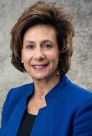 Alana Ware's Instagram, Twitter & Facebook