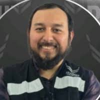 300+ perfiles de «Badillo»