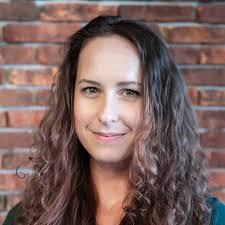 Amanda Gustin's Instagram, Twitter & Facebook