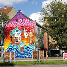 Der Style Von Hannover Ist Mit Dem Fahrrad Auf Die Street Art Tour Zu Erkunden Das Projekt Wurde Von Mansha Friedrich K Erkunden Projekte Street Art