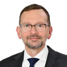 Ronald Temple's Instagram, Twitter & Facebook