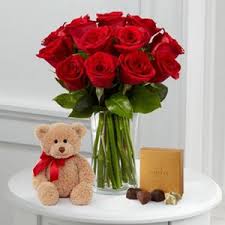 Before releasing costco delivery review, we have done researches, studied market research and reviewed customer feedback so the. Ftd Florist Flower And Gift Delivery 1 Dozen Long Stem Red Roses With Bear Godiva Vase Included Swoffords F Flower Delivery Best Flower Delivery Red Roses
