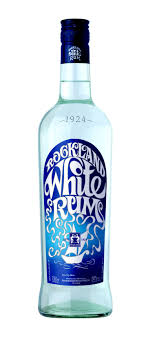 The Ultimate Rockland White Rum Srilanka Spirits Sl Lk Lka White Rum Rum Vodka Bottle