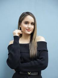 Meski Suka Ke Gym Jangan Tanya Cinta Laura Soal Berat Badan Showbiz Liputan6 Com
