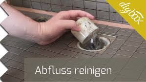Abfluss Reinigen Mit Essig Und Backpulver Badewanne Und Dusche Reinigen Duschabfluss Reinigen Duschabfluss