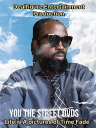 Nicole Lindell's Instagram, Twitter & Facebook