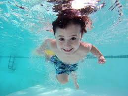 Allez A La Piscine Des Canetons Les Pennes Mirabeau