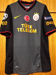 Galatasaray will face juventus next week on champions league deatmatch. Galatasaray Away Football Shirt 2013 2014